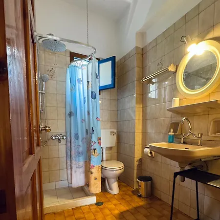 Glaros Apartment